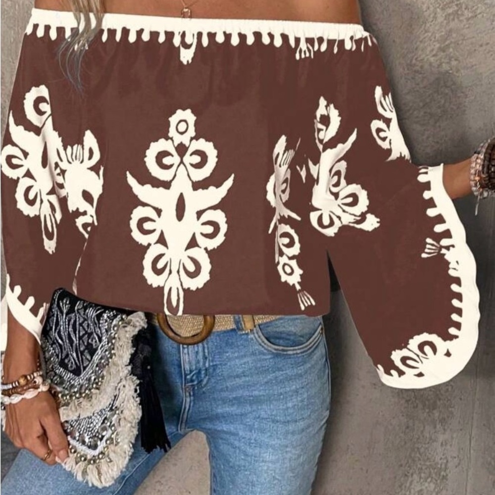 Brown and White Off-Shoulder Women's Top last one - Picture 4 of 4
